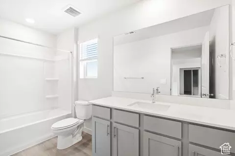 Bath - 908 E Cody St #6116, Eagle Mountain, UT 84005 photo 2 of 3