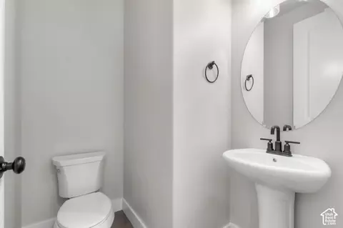 Bath - 6759 N Desert Crk, Eagle Mountain, UT 84005 photo 1 of 2
