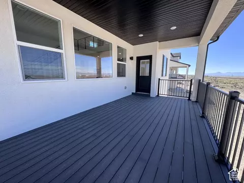Exterior - 2577 N Scarlet Rd #256, Eagle Mountain, UT 84005 photo 4 of 4