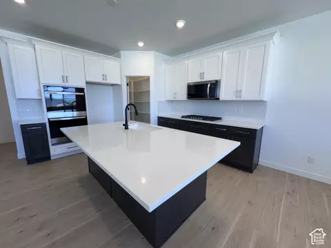 Kitchen - 2577 N Scarlet Rd #256, Eagle Mountain, UT 84005 photo 1 of 3