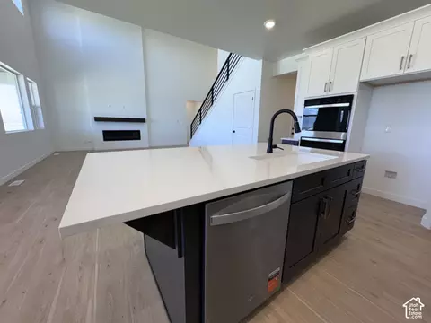 Kitchen - 2577 N Scarlet Rd #256, Eagle Mountain, UT 84005 photo 3 of 3