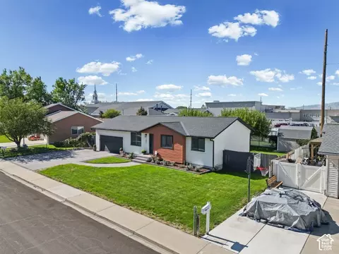 View/Area - 1681 N 1030 W, Orem, UT 84057 photo 1 of 5