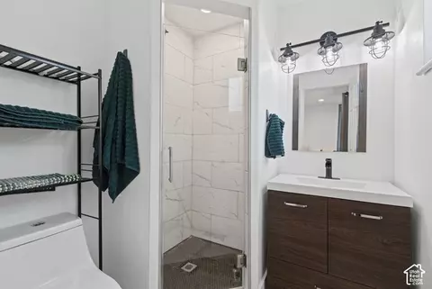 Bath - 1681 N 1030 W, Orem, UT 84057 photo 1 of 3