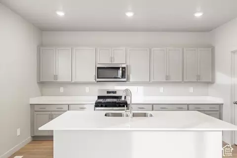 Kitchen - 918 E Cody St #6117, Eagle Mountain, UT 84005 photo 6 of 6