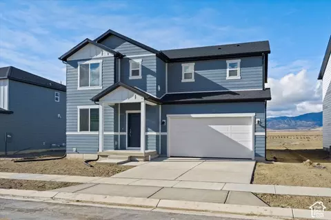 Exterior - 918 E Cody St #6117, Eagle Mountain, UT 84005 photo 5 of 6