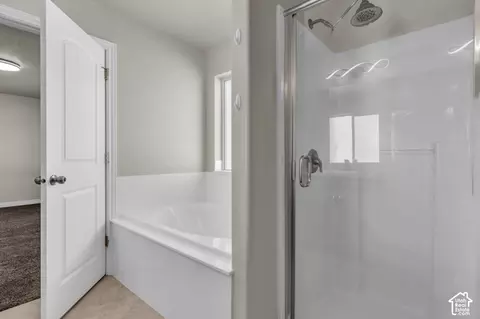 Bath - 4689 N Conestoga Way, Eagle Mountain, UT 84005 photo 2 of 4