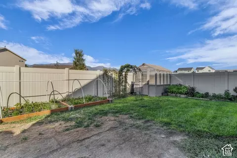 Exterior - 4689 N Conestoga Way, Eagle Mountain, UT 84005 photo 5 of 6