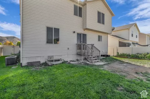 Exterior - 4689 N Conestoga Way, Eagle Mountain, UT 84005 photo 6 of 6