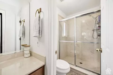 Bath - 31 N 700 E, Providence, UT 84332 photo 1 of 5