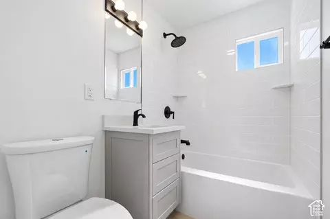 Bath - 279 E 4525 S, Ogden, UT 84405 photo 1 of 2