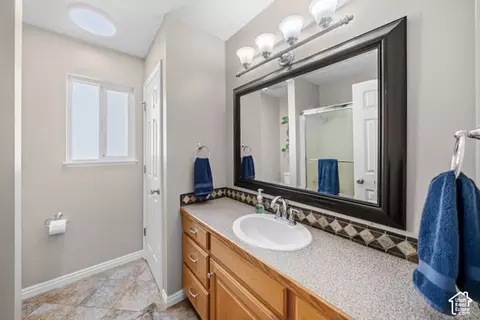 Bath - 88 S 1250 E, Logan, UT 84321 photo 3 of 5