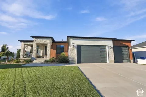 Exterior - 2731 E 390 N #91, Spanish Fork, UT 84660 photo 2 of 9