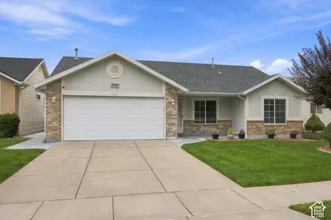 2212 Craig Ln, Syracuse, UT 84075