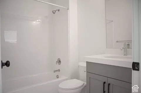Bath - 1364 E Goldie Lou Ln UNIT EAGLE, Eagle Mountain, UT 84005 photo 1 of 2