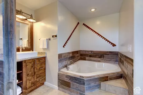 Bath - 152 E Carols Ln, Hatch, UT 84735 photo 3 of 5