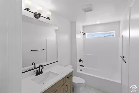 Bath - 658 N 200 E #516, Providence, UT 84332 photo 3 of 3