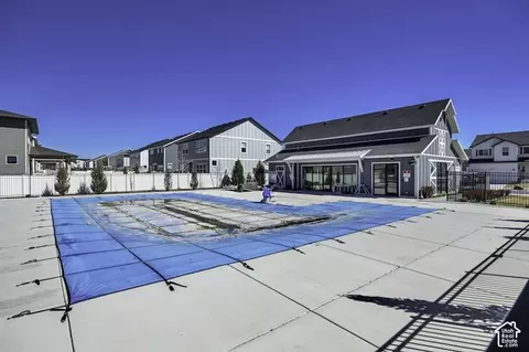 Exterior - 652 E Garden Grove Dr #335, Eagle Mountain, UT 84005 photo 7 of 7