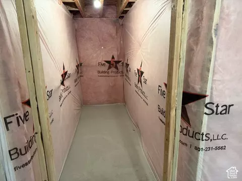 Entry Way - 652 E Garden Grove Dr #335, Eagle Mountain, UT 84005 photo 3 of 3