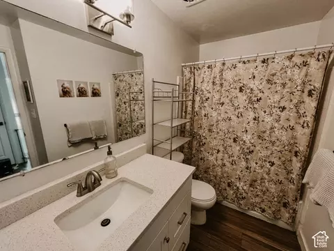 Bath - 232 N 250 E, Orem, UT 84057 photo 1 of 3