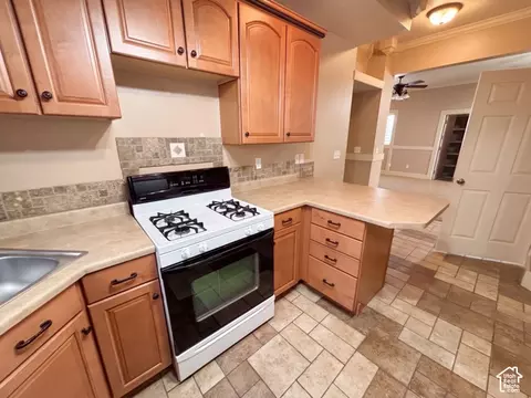 Kitchen - 232 Bugle Way, Providence, UT 84332 photo 4 of 4