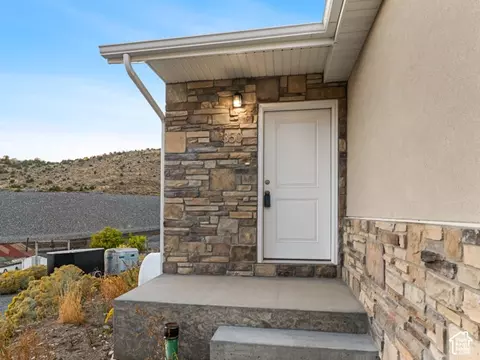 Exterior - 340 W Dublin St, Eureka, UT 84628 photo 5 of 5