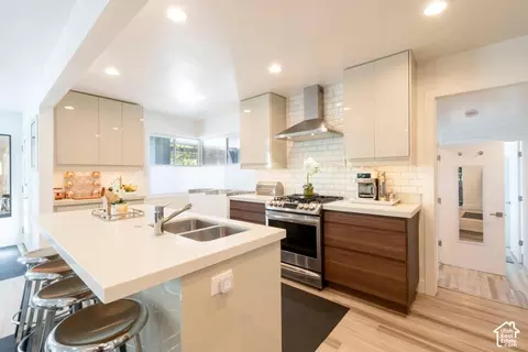 Kitchen - 4058 S 1045 E, Millcreek, UT 84124 photo 4 of 4