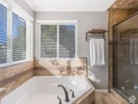 Bath - 12072 S Nicklaus Rd, Sandy, UT 84092 photo 2 of 5