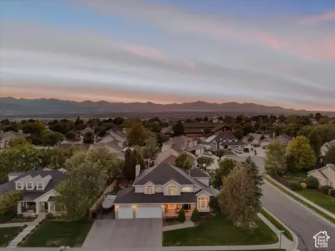 View/Area - 12072 S Nicklaus Rd, Sandy, UT 84092 photo 7 of 8