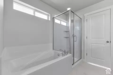 Bath - 1283 W 2375 S, Syracuse, UT 84075 photo 3 of 4
