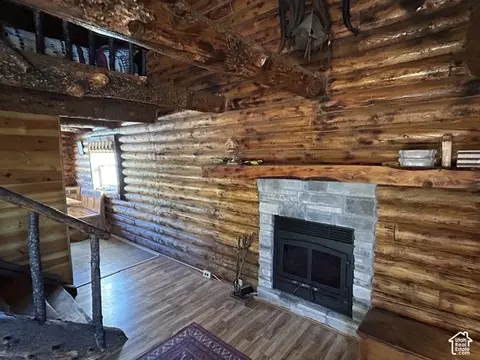 Living - 8540 E Soldier Ln #3, Daniel, UT 84032 photo 3 of 6