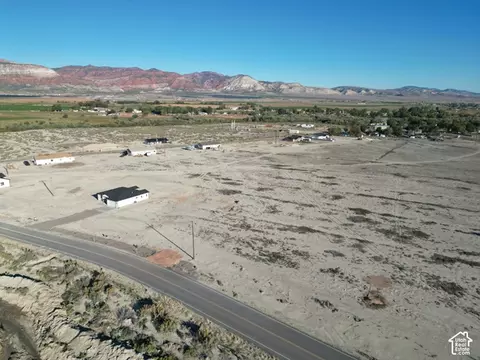 75 E 800 S, Sigurd, UT 84657 photo 5