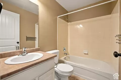Bath - 3561 E Rock Creek Rd N #6, Eagle Mountain, UT 84005 photo 3 of 3