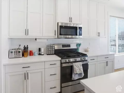 Kitchen - 641 S 380 E, Smithfield, UT 84335 photo 2 of 5