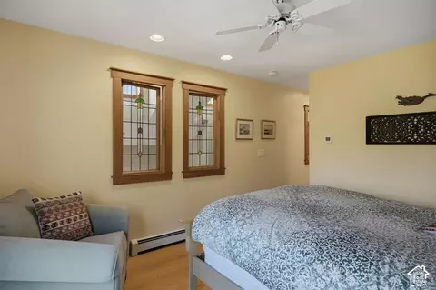 Bedroom - 725 Canyon Rd, Smithfield, UT 84335 photo 4 of 8