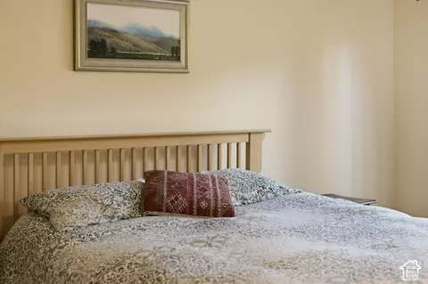 Bedroom - 725 Canyon Rd, Smithfield, UT 84335 photo 5 of 8