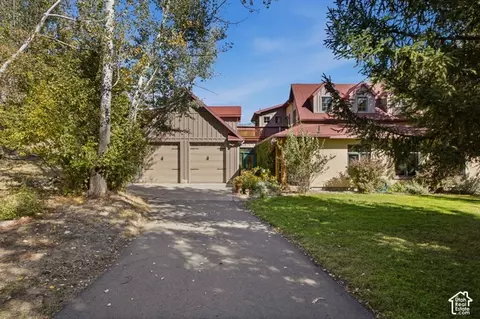 Exterior - 725 Canyon Rd, Smithfield, UT 84335 photo 4 of 25