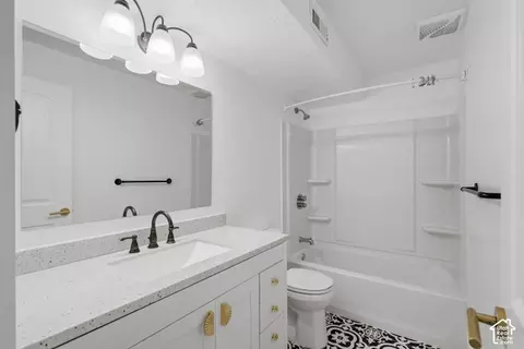 Bath - 631 S 1810 W, Orem, UT 84059 photo 2 of 3