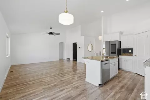 Living - 631 S 1810 W, Orem, UT 84059 photo 2 of 3