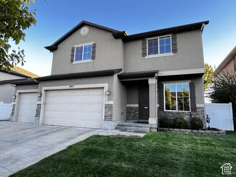 897 W Cambridge Dr, North Salt Lake, UT 84054