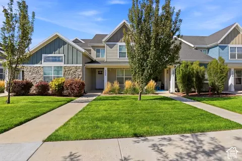 5256 W Miller Crossing Dr, Herriman, UT 84096
