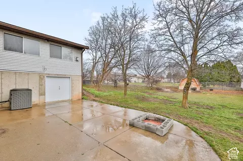 Exterior - 1450 E Gordon Ave, Layton, UT 84040 photo 5 of 5