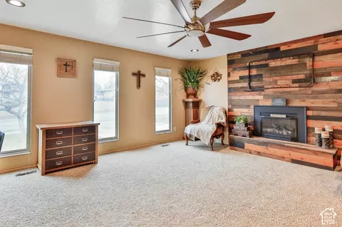 Living - 1450 E Gordon Ave, Layton, UT 84040 photo 1 of 4