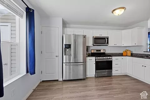 Kitchen - 491 W Sunset Pt N, Sunset, UT 84015 photo 1 of 2