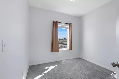 Bedroom - 491 W Sunset Pt N, Sunset, UT 84015 photo 4 of 4