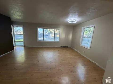 Living - 527 S 500 E, Clearfield, UT 84015 photo 2 of 4