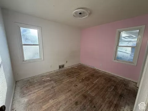 Bedroom - 527 S 500 E, Clearfield, UT 84015 photo 1 of 1