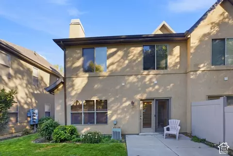 Exterior - 954 E 6795 S, Midvale, UT 84047 photo 3 of 5