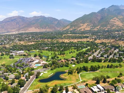 View/Area - 2763 E Willow Wick Dr S, Sandy, UT 84093 photo 1 of 7