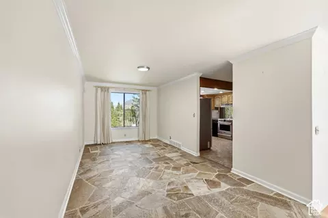 Living - 2763 E Willow Wick Dr S, Sandy, UT 84093 photo 2 of 9