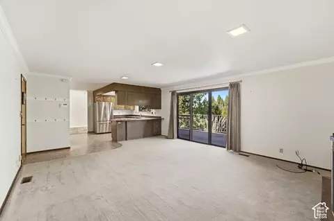 Living - 2763 E Willow Wick Dr S, Sandy, UT 84093 photo 6 of 9